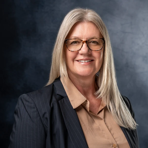 Suzanne Lucenta